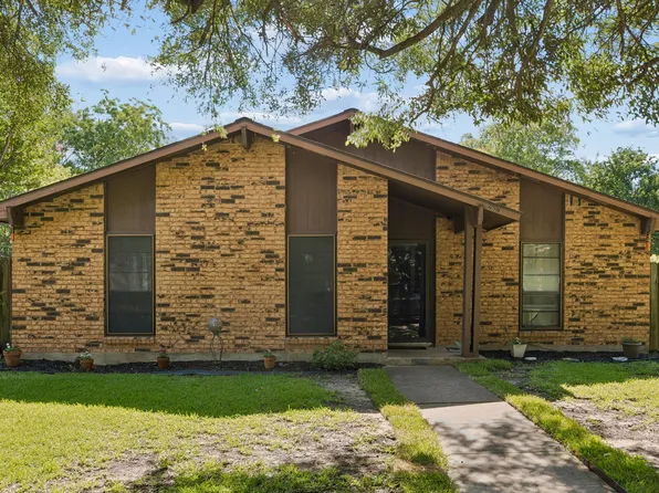 2617 Emberwood Dr, Garland, TX 75043