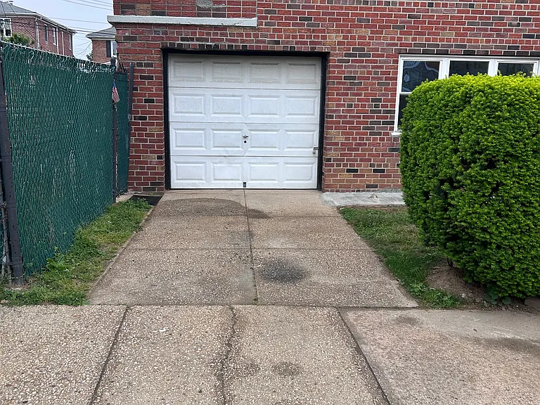 garage