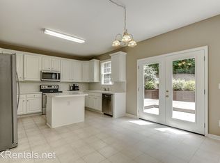 410 White Rose Trce, Alpharetta, GA 30005