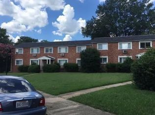 420 S 21st Ave #27, Hopewell, VA 23860