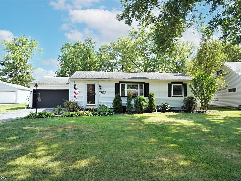 1st image of 1792 Clearbrook Dr