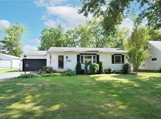 1792 Clearbrook Dr, Stow, OH 44224