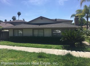 980 W Pine St APT B, Upland, CA 91786