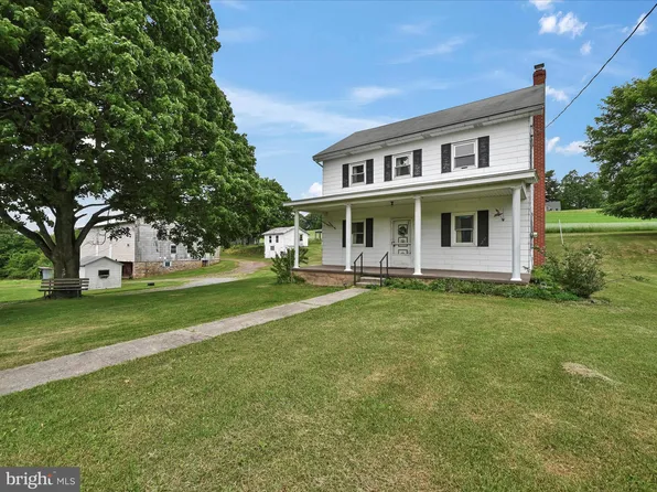 317 Pine Valley Rd, New Ringgold, PA 17960