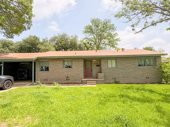 1505 S 49th St, Temple, TX 76504