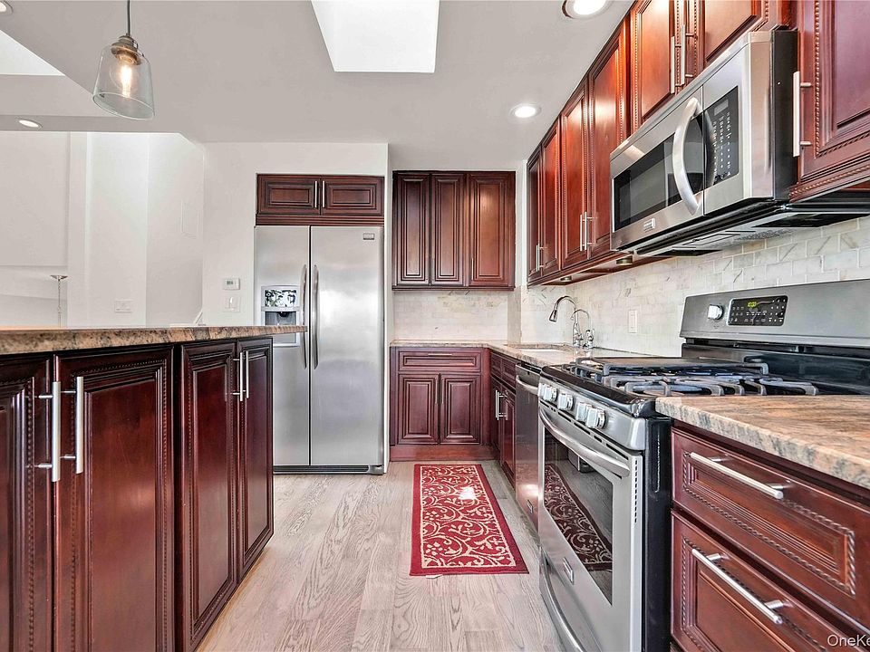 1st image of 120-09 Riviera Court #10B