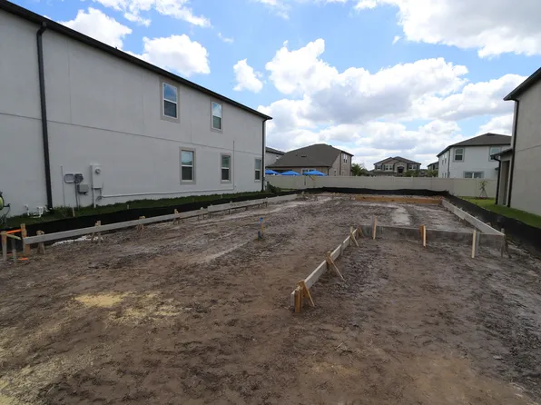 3048 Misty Marble Dr, Zephyrhills, FL 33540