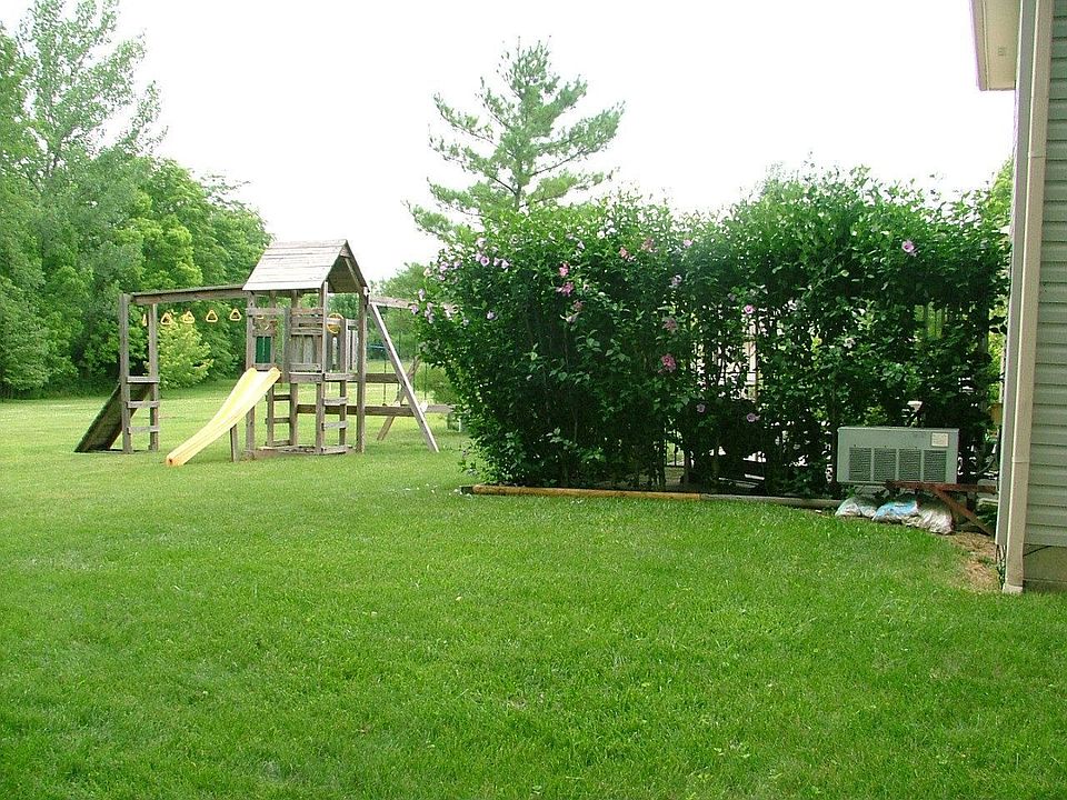 1st image of 2241 Stargrass Ave