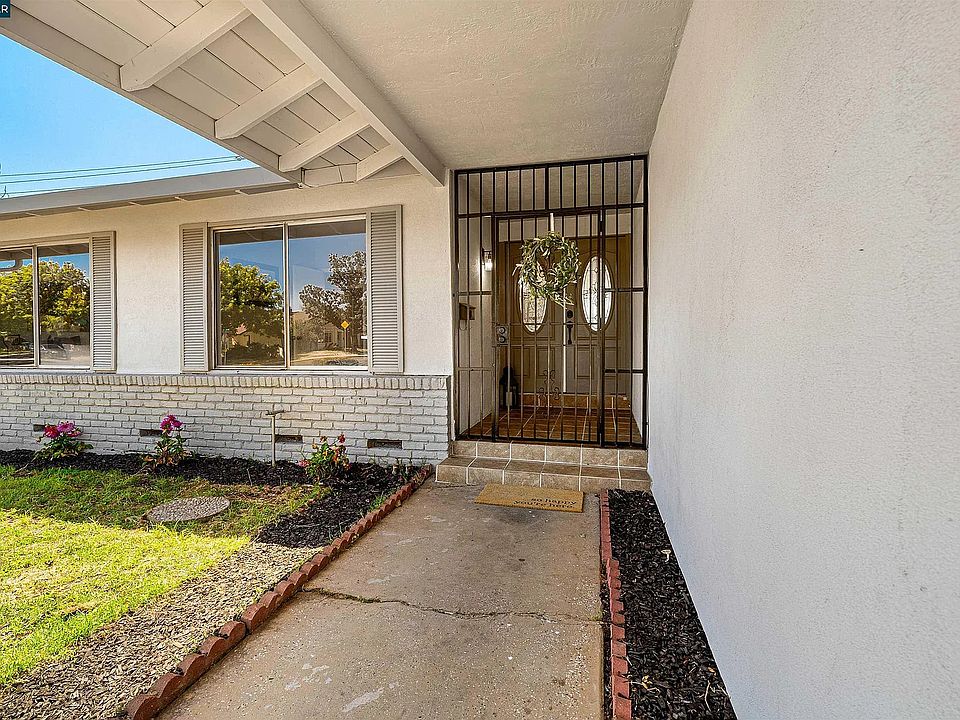 1st image of 6703 Kermit Ln