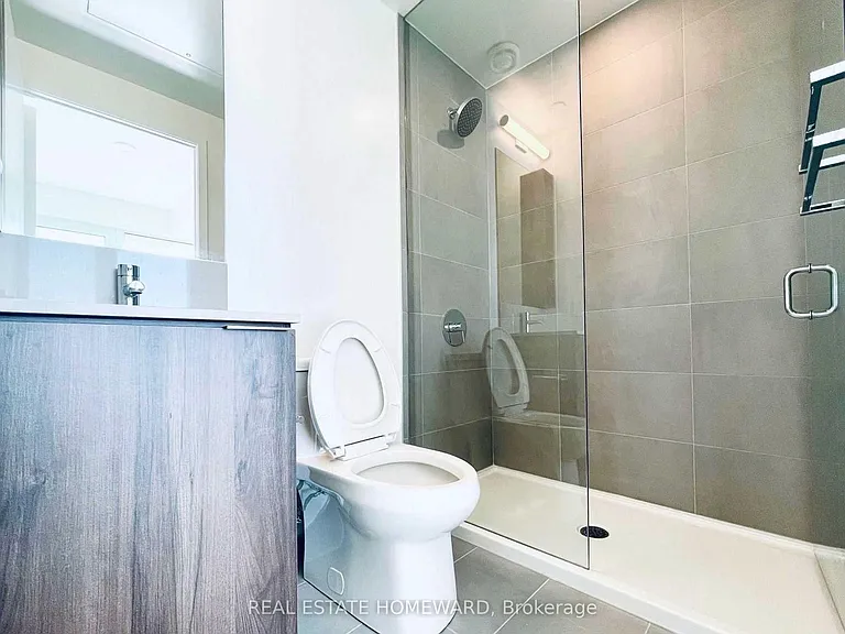 1000 Portage Pkwy #1210 — Photo 3