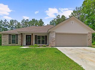 21 Wilkerson Way, Sumrall, MS 39482