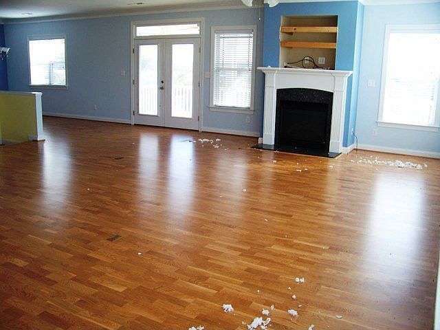 2nd image of 235 Hickory Shores Dr