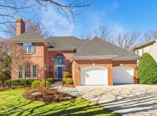 832 S Garfield St, Hinsdale, IL