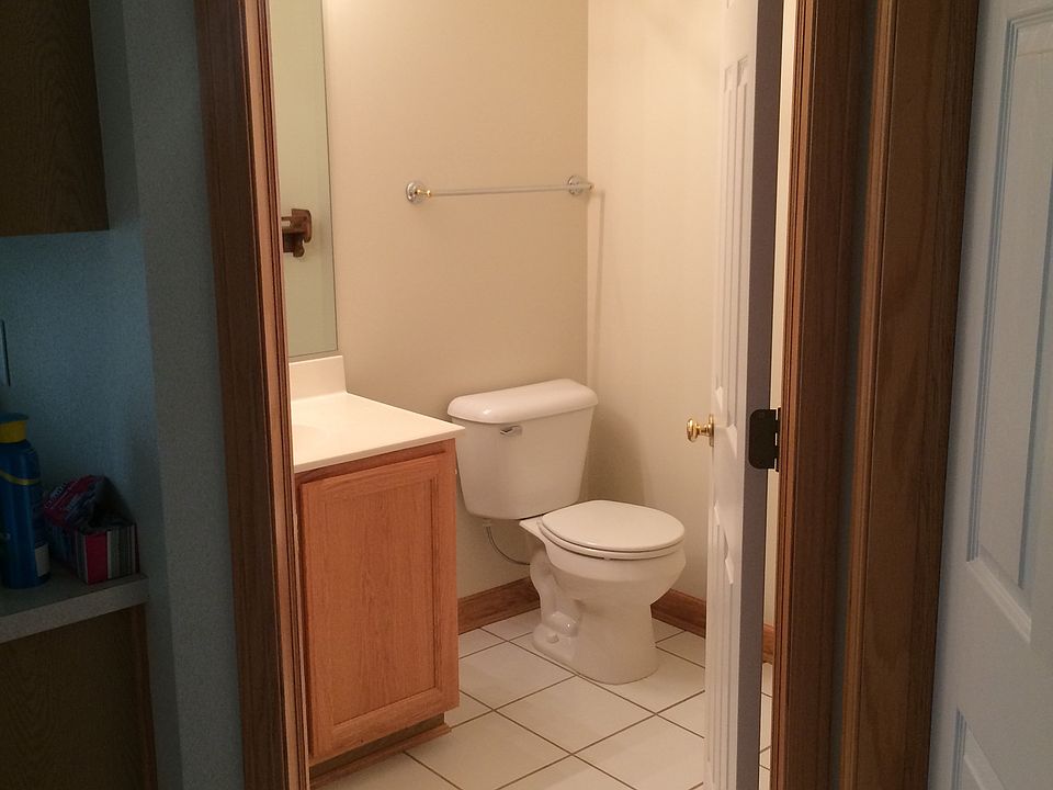 1/2 bath