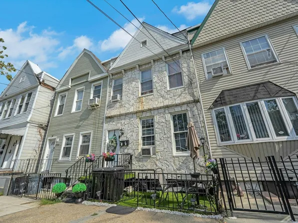 292a Virginia Avenue image 1 of 23