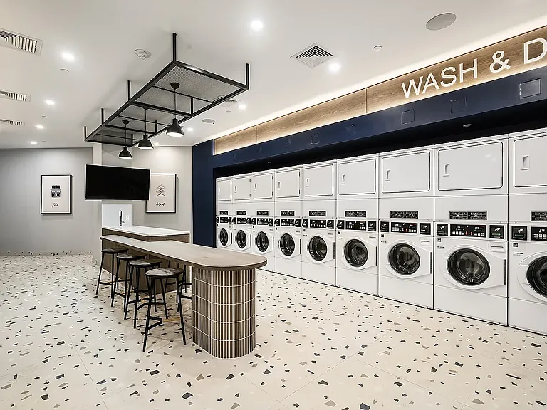 20 Rockwell Pl #2103Z — Photo 31