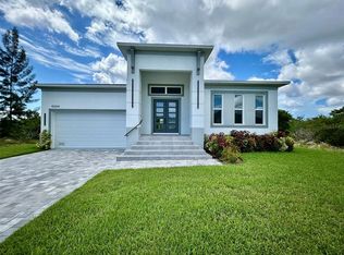 15109 Aquarius Cir, Port Charlotte, FL 33981