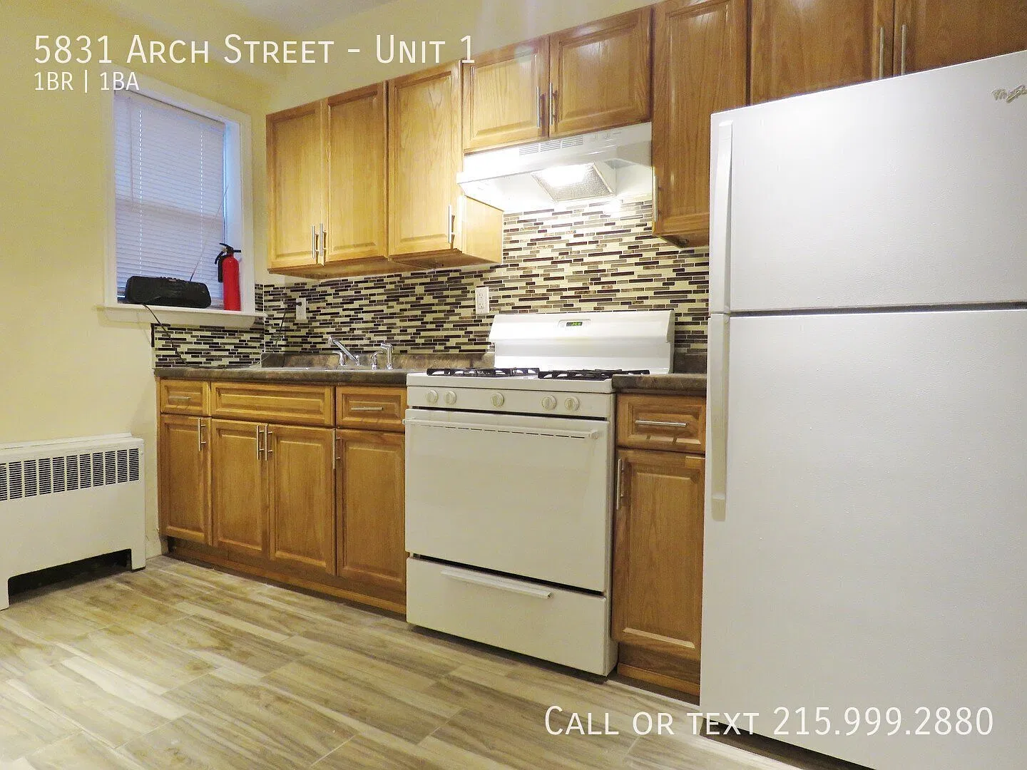 1 Bedroom plus Den in Haddington! — Photo 2