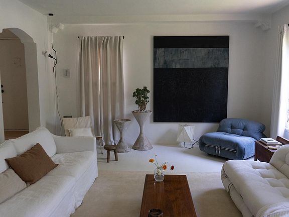 4th image of 1111 S Crescent Heights Blvd #1