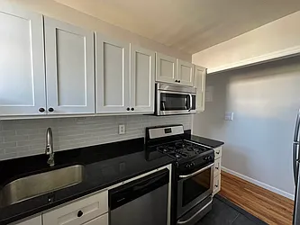 Rented by Premier Metro Realty Corp
