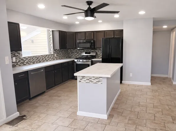 217 Seward Ave NW, 217 Seward Ave NW #1, Grand Rapids, MI 49504