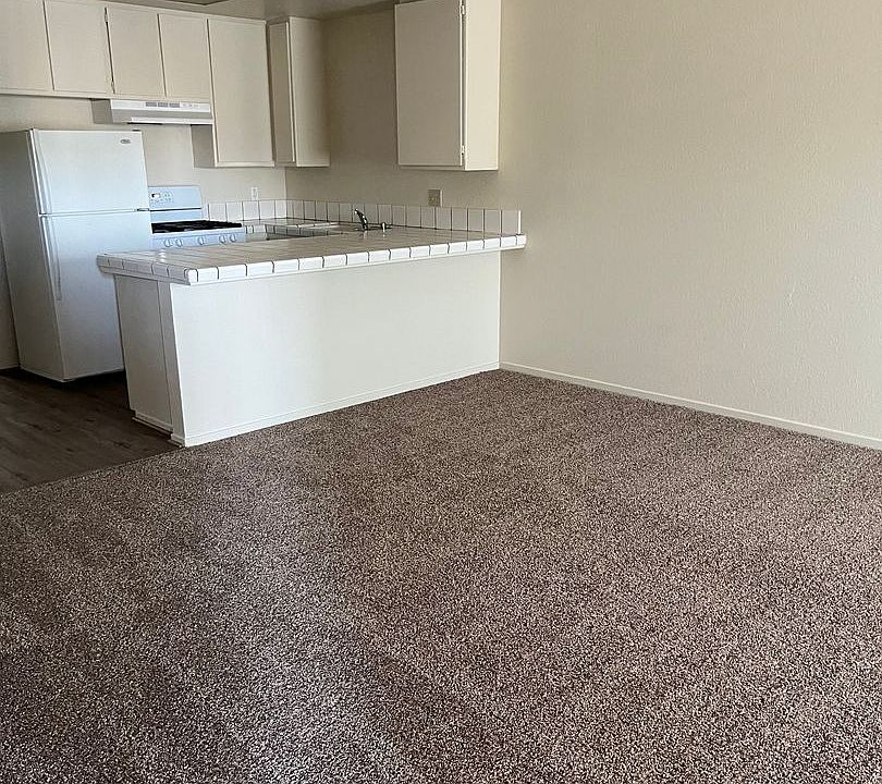 1st image of 1400-1550 Broadway Ave #1494