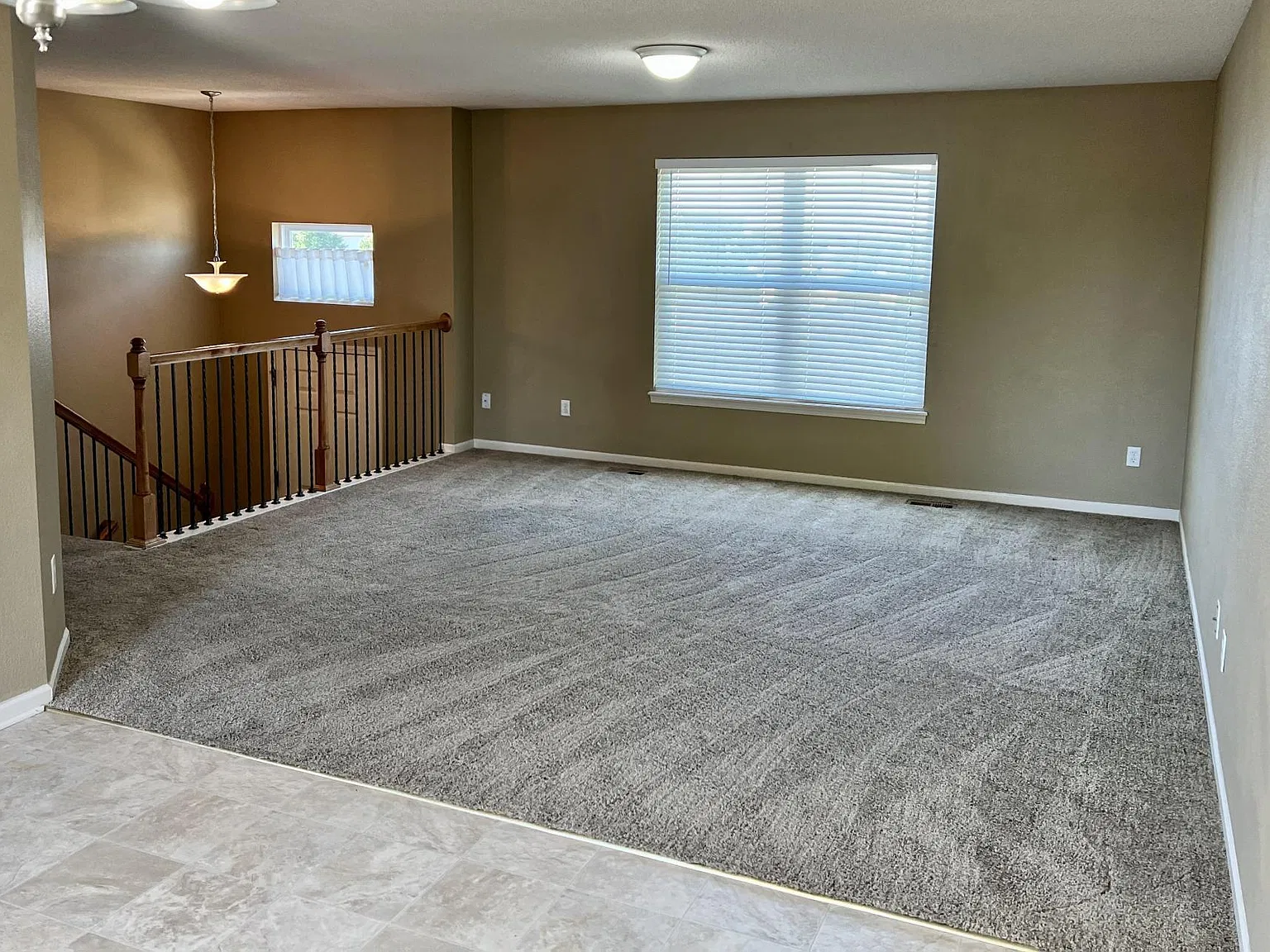 NW Oakview Dr, Platte City — Photo 3