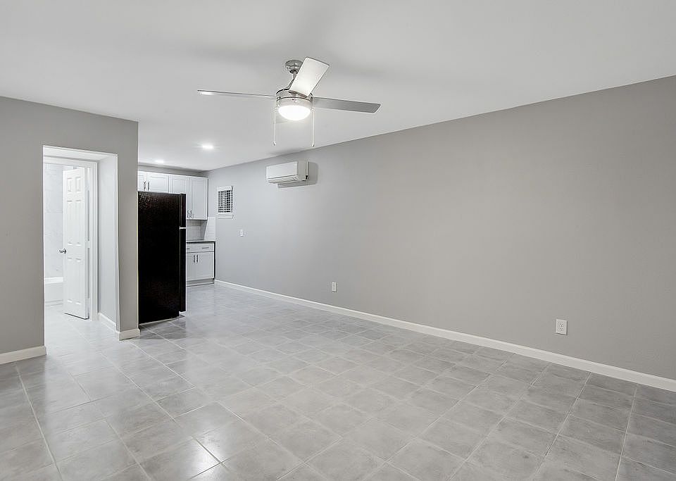 Loraine Place Apartments 5005 NE Loraine St Haltom City, TX Zillow