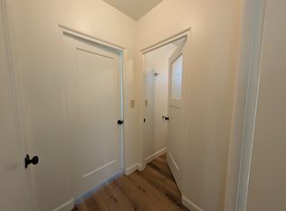 1165 Monterey St APT 9, Hollister, CA 95023