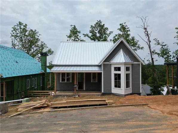 1106 Lupo Loop, Chattahoochee Hills, GA 30268