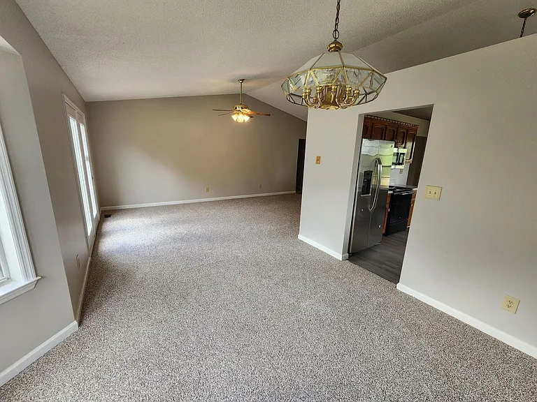 1653 Bear Creek Pike — Photo 7