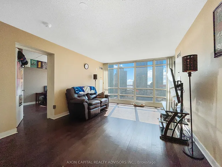 397 Front St W #1711 — Photo 2