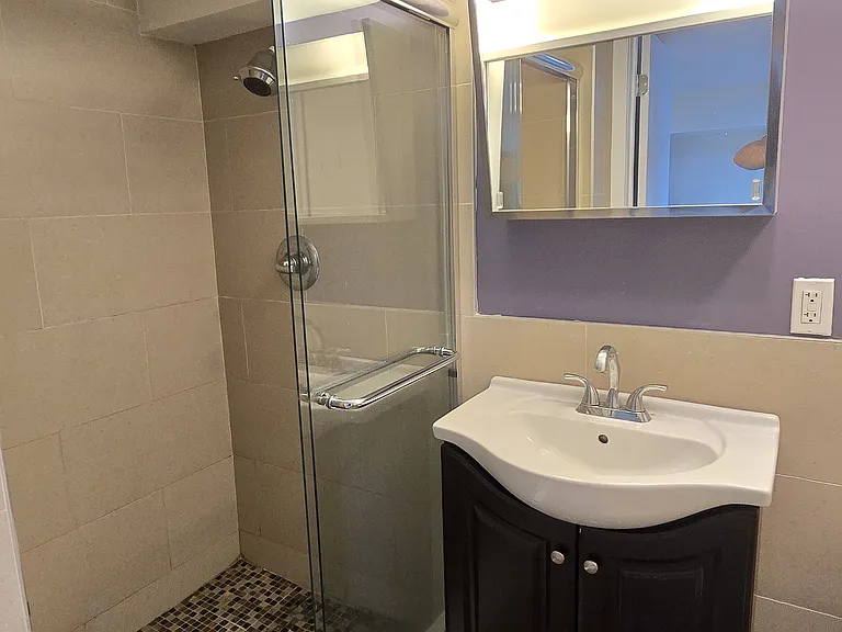 1605 Christian St #A — Photo 23