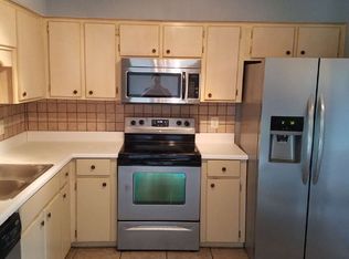 1892 Talmadge Rd, Allenhurst, GA 31301