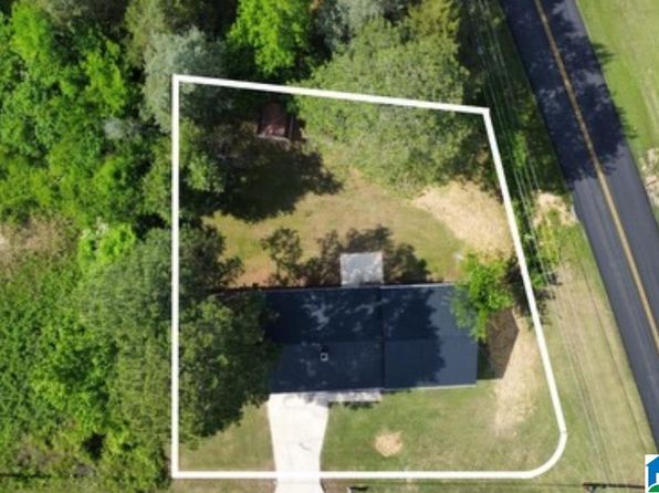 5482 Hackberry Ln N, Gadsden, AL 35903