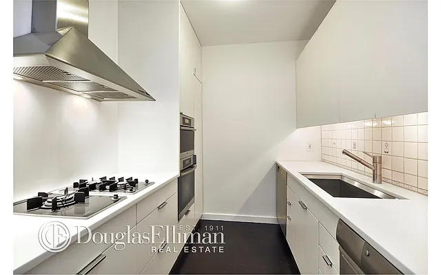 Sold by Douglas Elliman | media 10