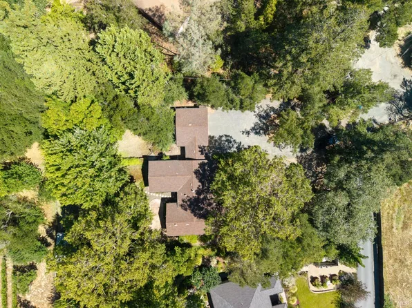 5870 Cuneo Court, Santa Rosa, CA 95401
