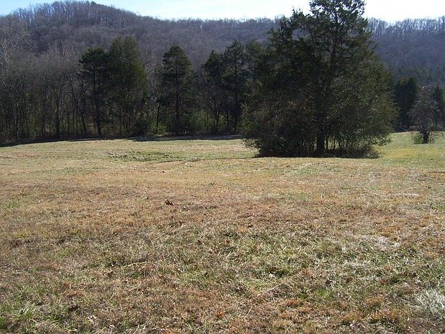 2nd image of 7425 Beech Creek Rd