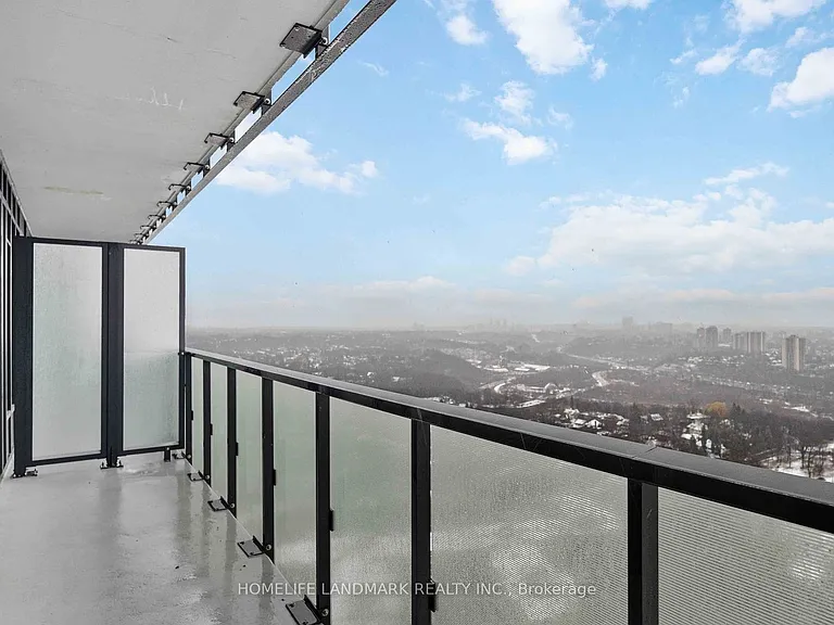 575 Bloor St E #3406 — Photo 4