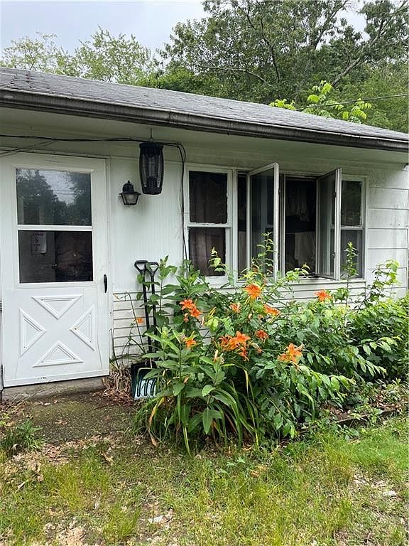 106 Winchester Dr, South Kingstown, RI 02879 Zillow