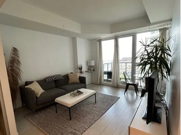 49 E Liberty St, Toronto, ON