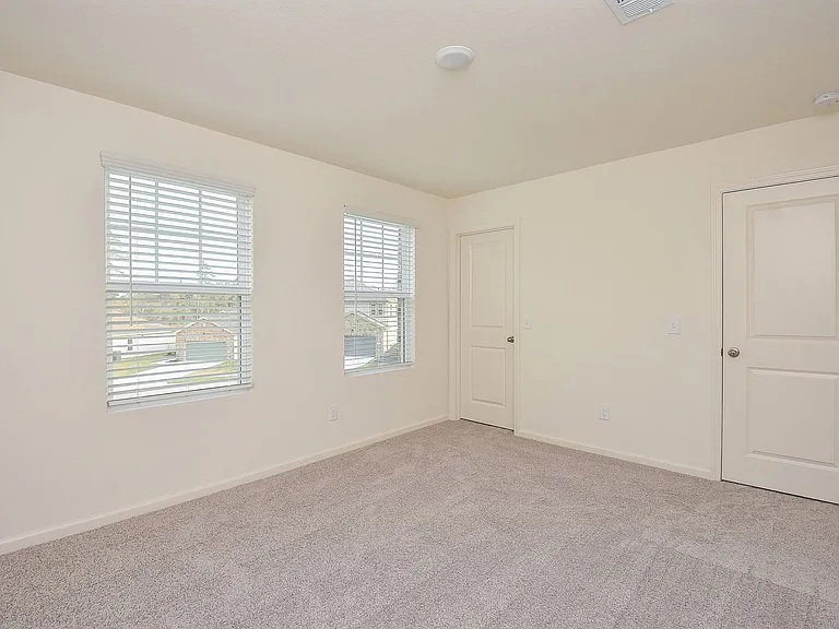 3603 Admiralty Dr — Photo 18