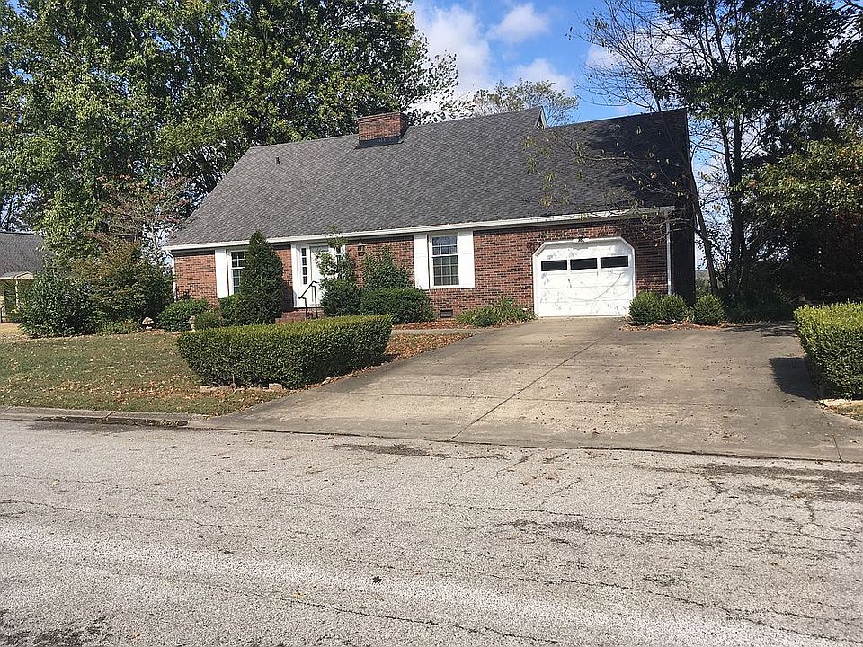 1st image of 1360 Riverview Dr