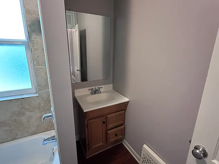 572 Hall Ave #572 — Photo 1