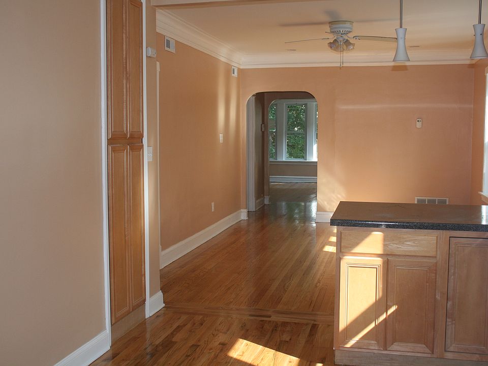1st image of 5042 N Lawndale Ave