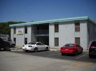 1520 W London St APT 3, El Reno, OK 73036