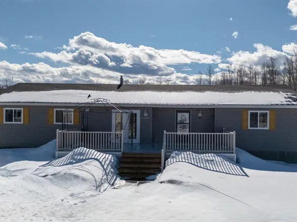 25 Keystone Pl, Whitecourt, AB T7S 0B2