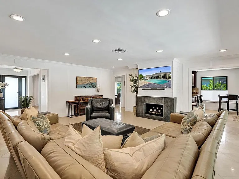 5569 Wind Drift Ln — Photo 63