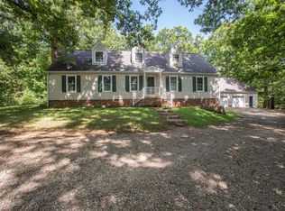 2216 Autumn Oaks Ln, Powhatan, VA 23139