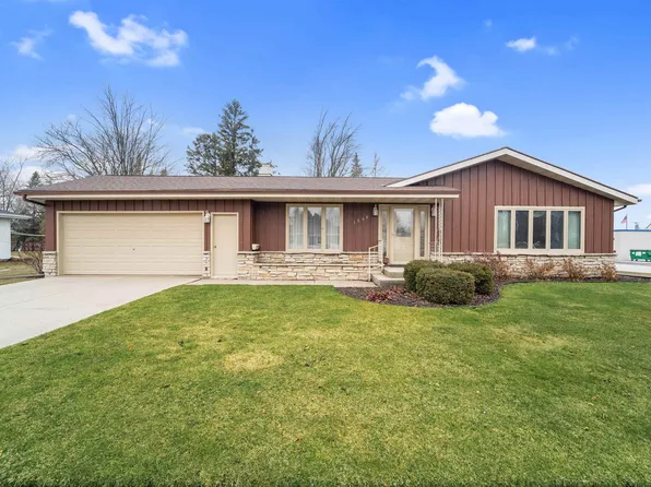 1508 Pleasant Ave, New Holstein, WI 53061